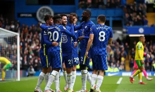 或小型飞机 或小型飞机