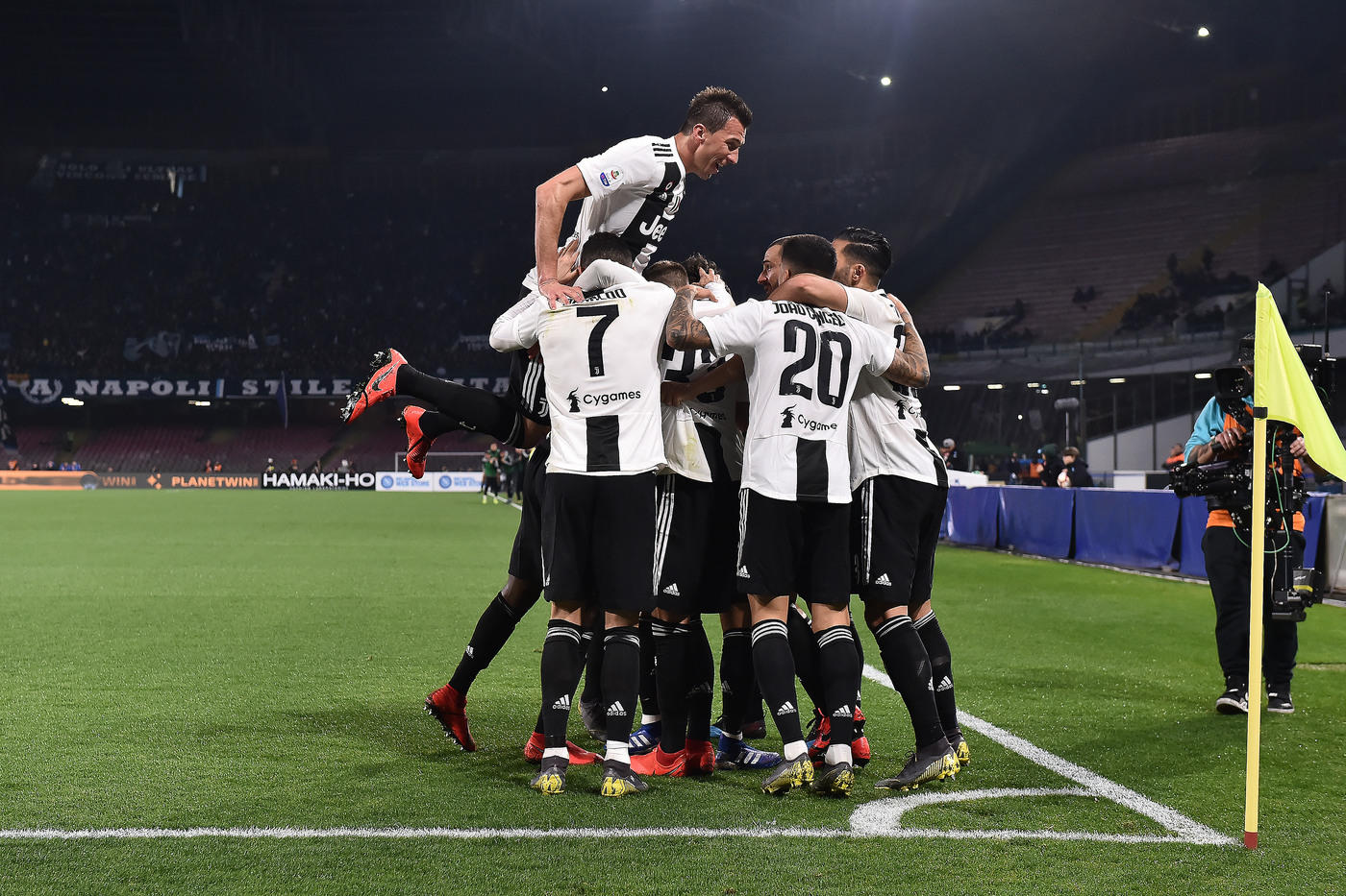 一个团队能 一个团队能