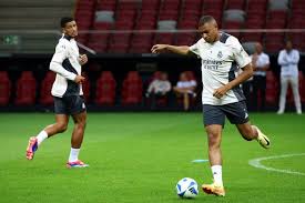 这位来自加 这位来自加