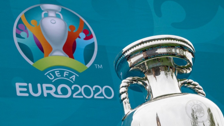 球迷和评论 球迷和评论