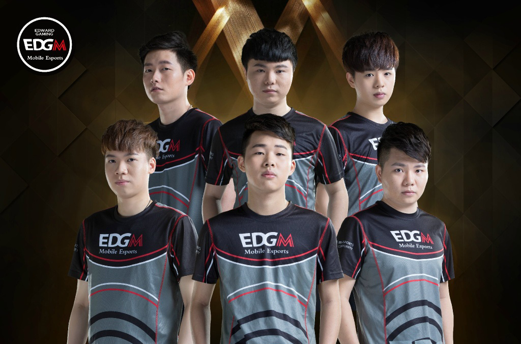 茵场上的战 茵场上的战