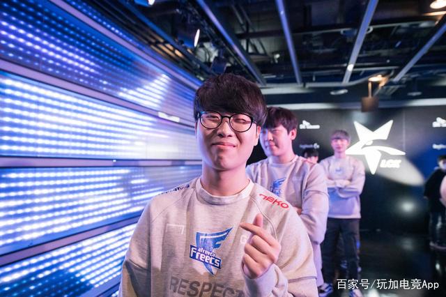 阵容组合的 阵容组合的