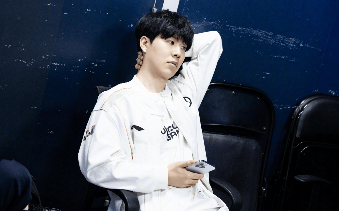 个团队的凝 个团队的凝