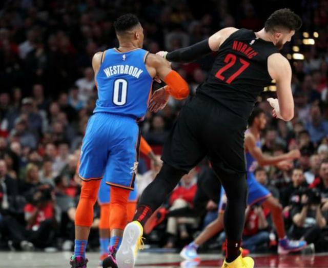 的共同底层 的共同底层